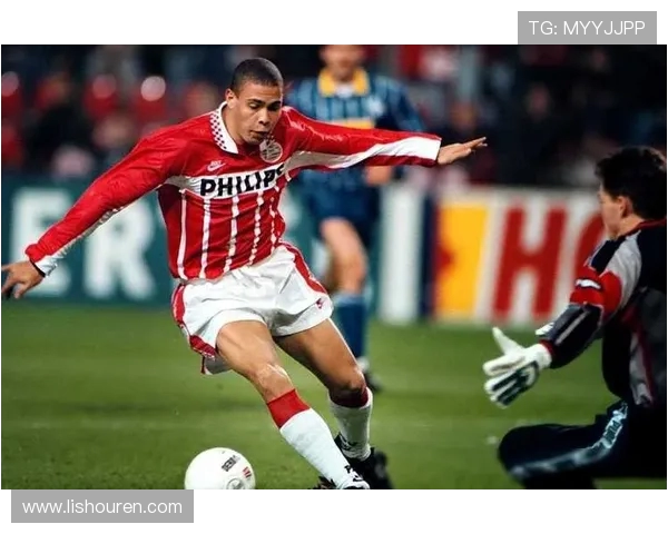 罗纳尔多辉煌职业生涯与传奇时刻全景解析