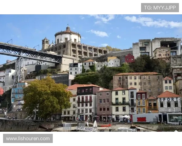 波尔图周边五大必游景点及文化体验之旅推荐