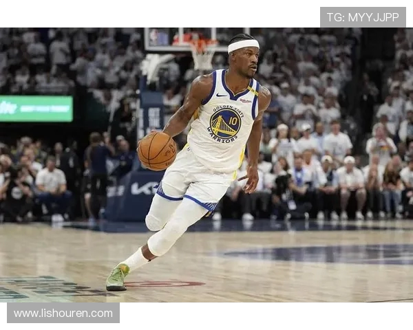 勇士挑战掘金，西部强队激战正酣，谁能在季后赛中占据先机
