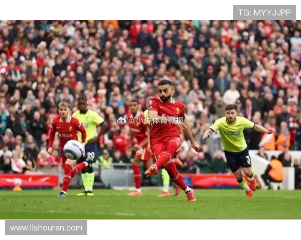 利物浦主场迎战南安普顿期待三分争夺激烈对决即将上演