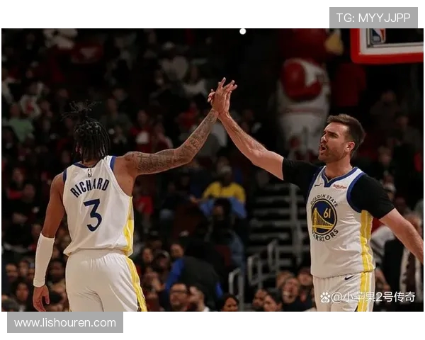 勇士乌布雷对决公牛球队的精彩对抗赛分析与展望