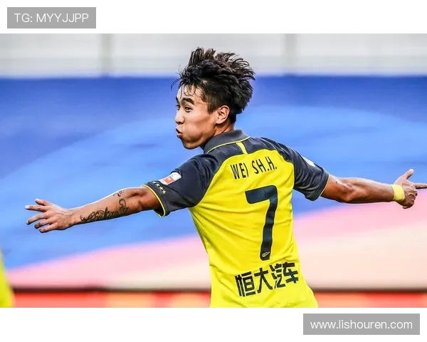 城南FC与广州富力的精彩对决引发球迷热议与期待